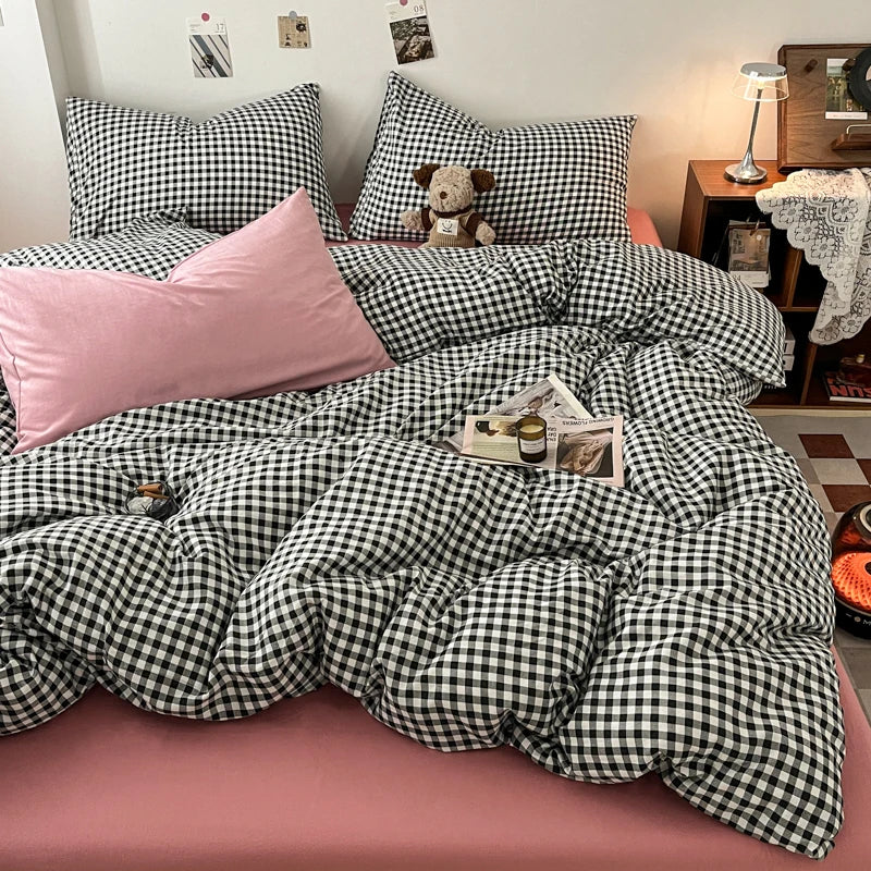 Vintage Double Sided Red Plaid Bedding Set Skin-Friendly Soft Duvet Cover Set with Bed Sheet and Pillowcases for Single Double